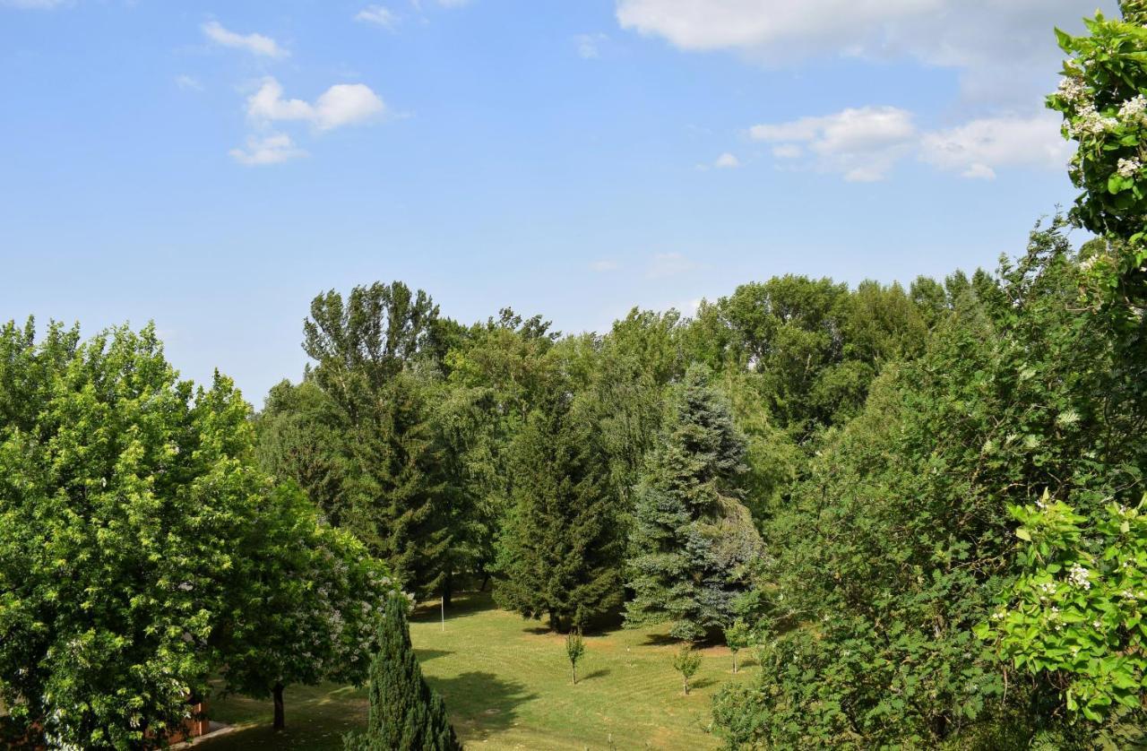 Helikon 31 Apartman Keszthely Exteriör bild